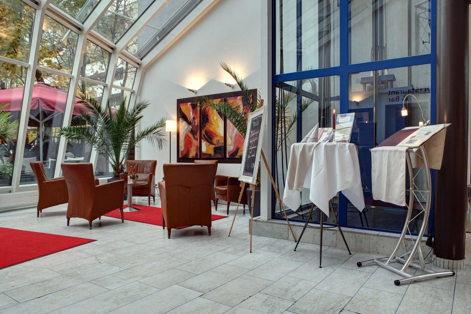 Centro Hotel Nurnberg Exterior foto